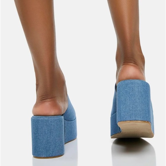Pazzle - denim platform sandals. Brand new! 7.5 - Picture 2 of 8